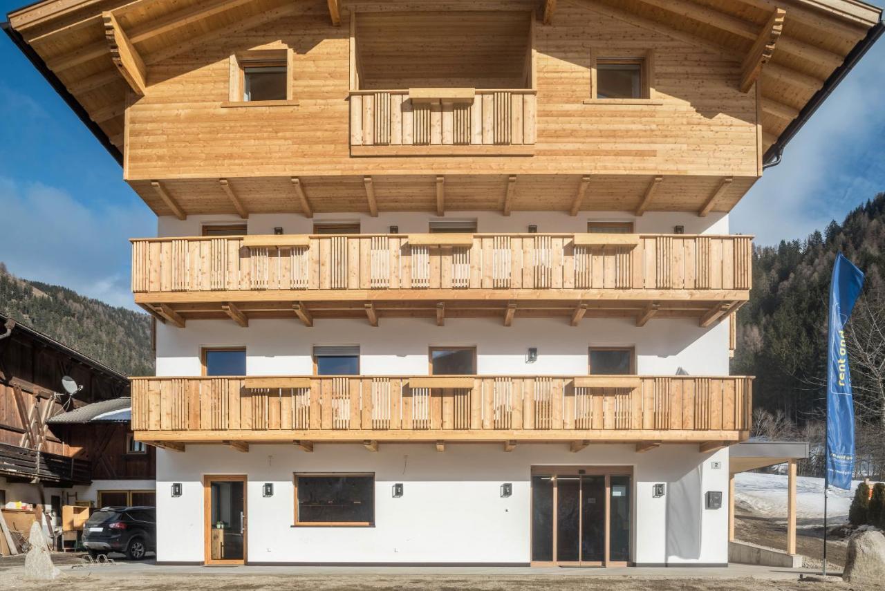 Balbeinhof Apt Hirsch Luson Eksteriør billede